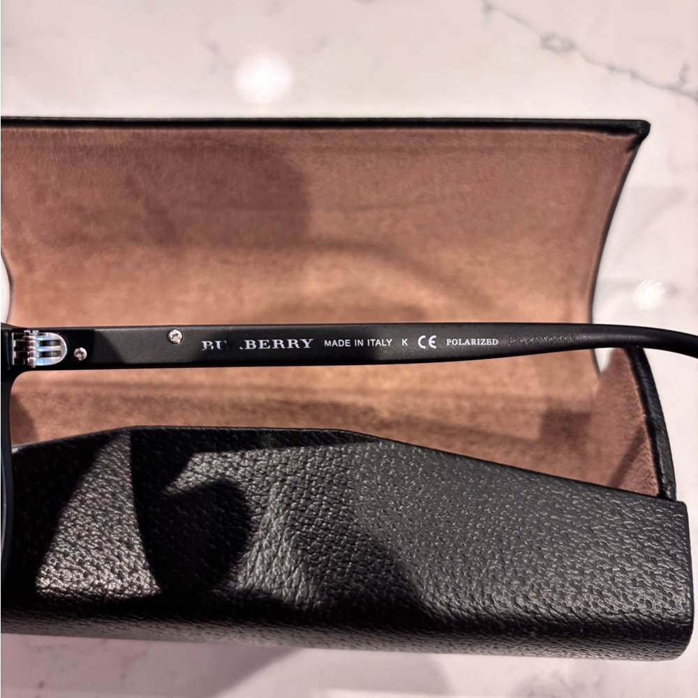 Burberry Black Round Sunglasses - Picture 12 of 14